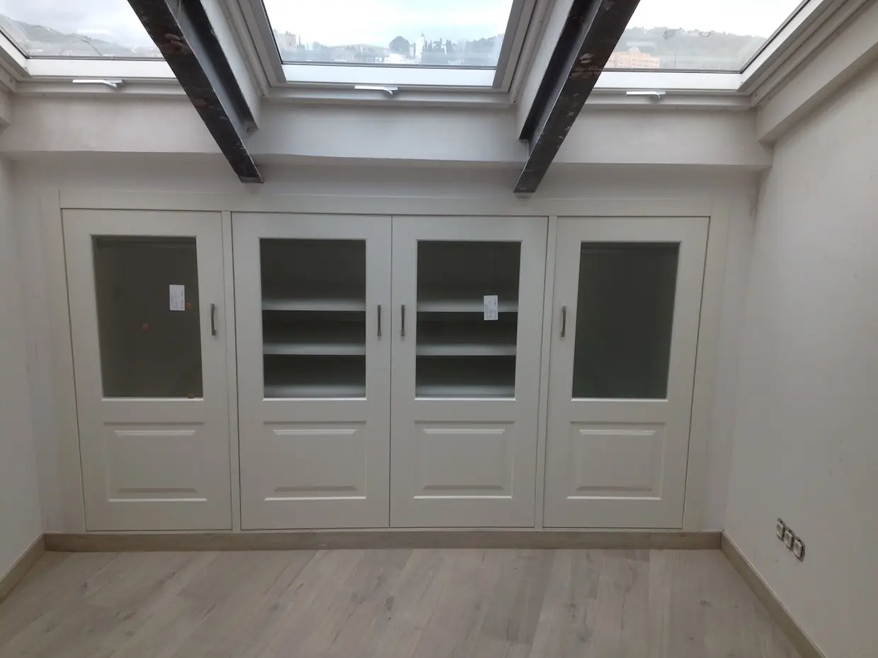 Mueble a medida fabricado en el taller